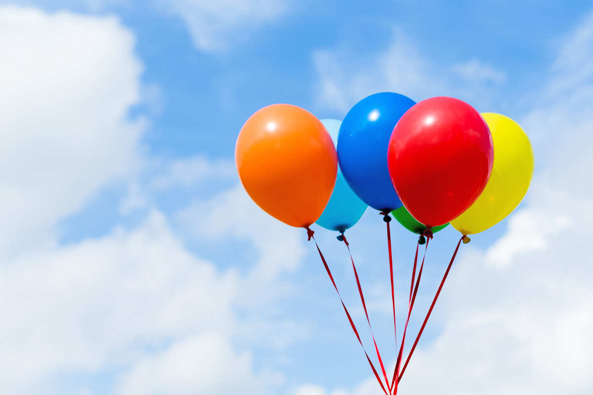 Blog 12 colorful balloons demonstrate clarity in website messaging