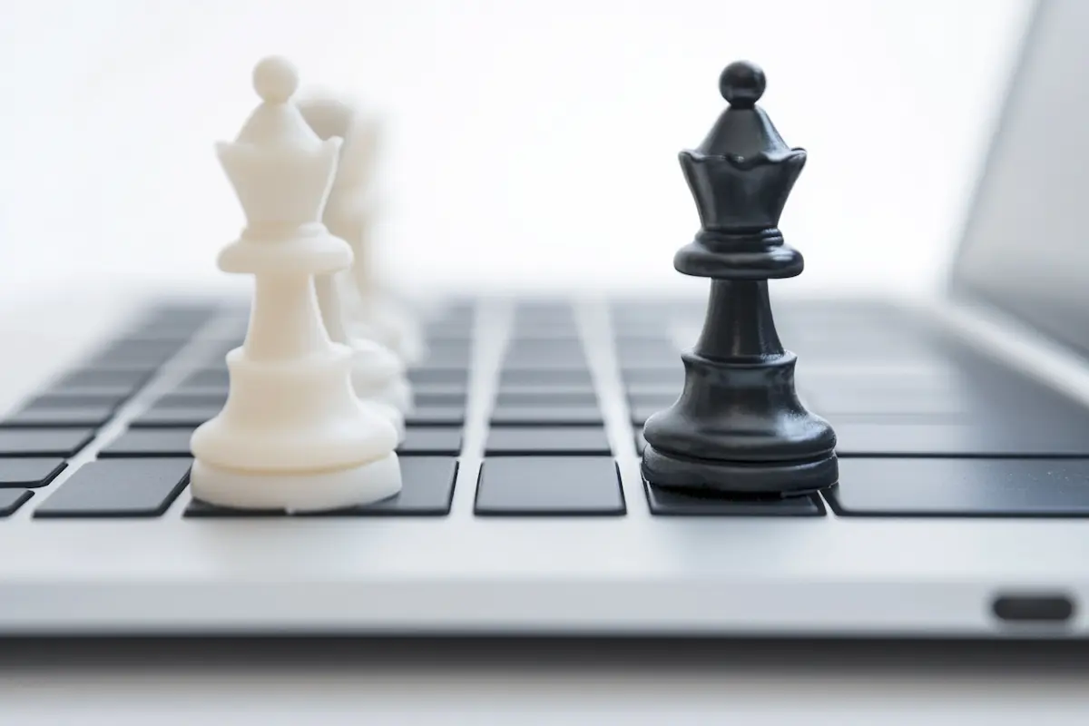 Blog 11 SEO vs SEM - featured image